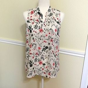 Forever21 Floral Sleeveless Blouse